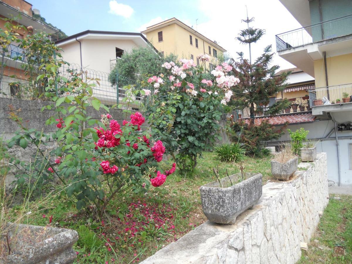 Albergo Maria Cristina Esperia Exterior photo